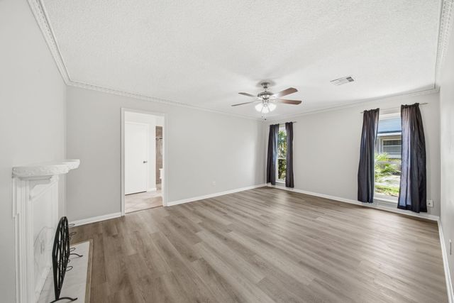 626 Magic Oaks Drive, Spring, TX 77388