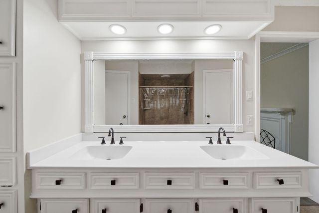 626 Magic Oaks Drive, Spring, TX 77388