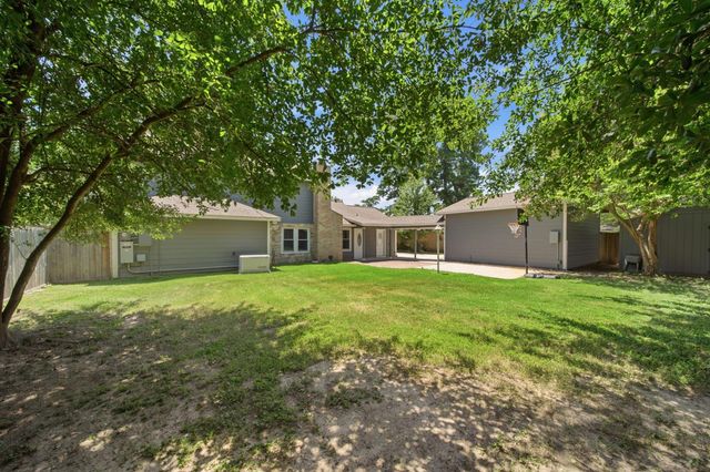626 Magic Oaks Drive, Spring, TX 77388