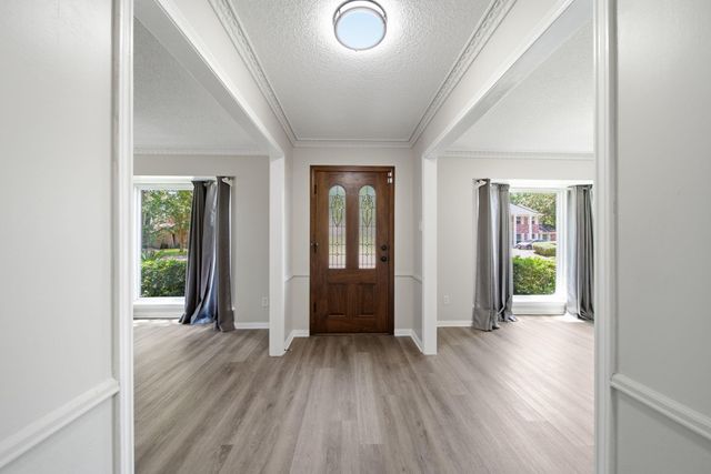 626 Magic Oaks Drive, Spring, TX 77388