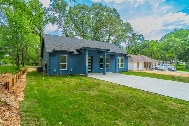 101 Bayside Drive, Malakoff, TX 75148