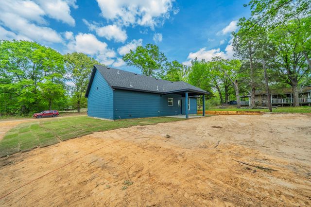 101 Bayside Drive, Malakoff, TX 75148