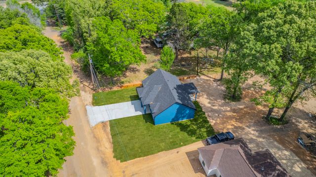 101 Bayside Drive, Malakoff, TX 75148