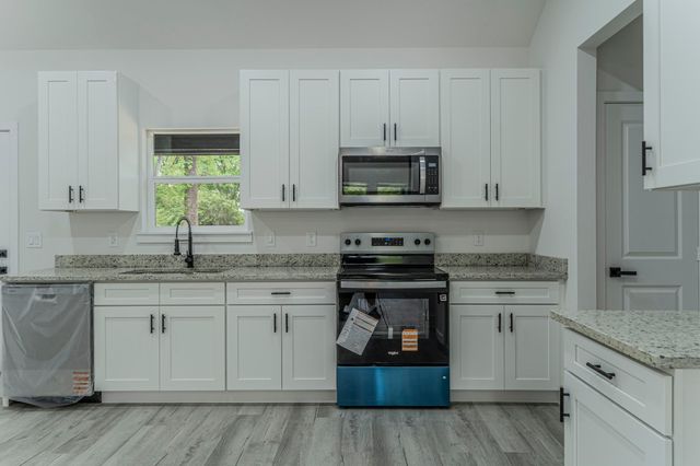 101 Bayside Drive, Malakoff, TX 75148