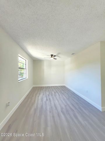 839 Carnation Avenue SE, Palm Bay, FL 32909