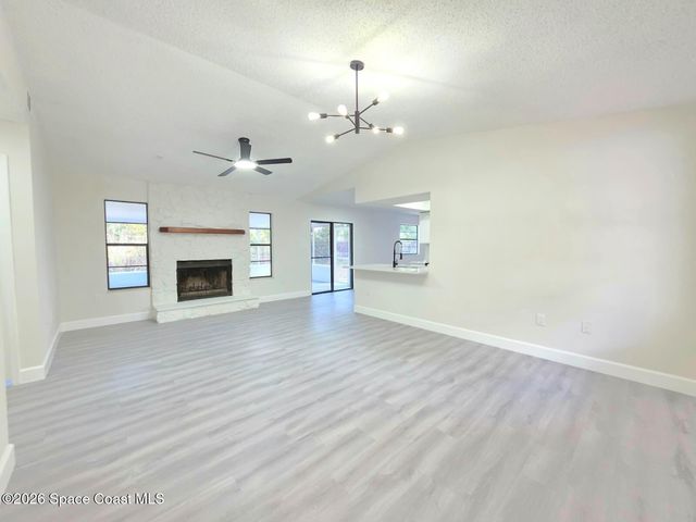 839 Carnation Avenue SE, Palm Bay, FL 32909