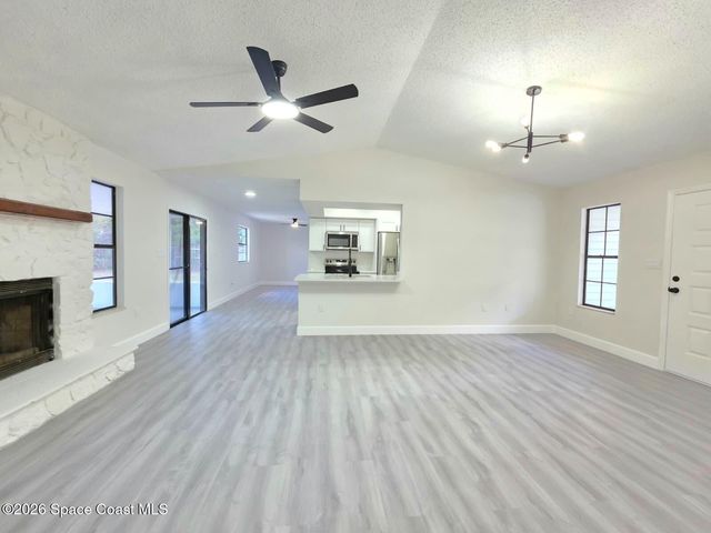 839 Carnation Avenue SE, Palm Bay, FL 32909