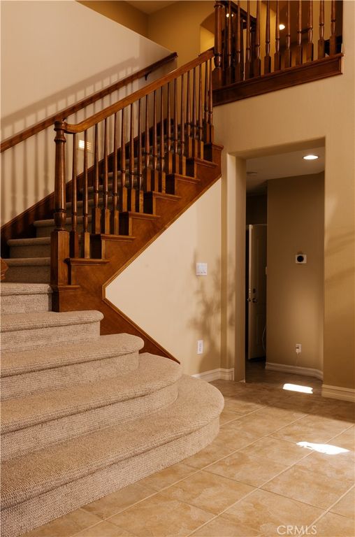 Image 15 of property listing at 3519 Folkstone Court, Burbank, CA 91504