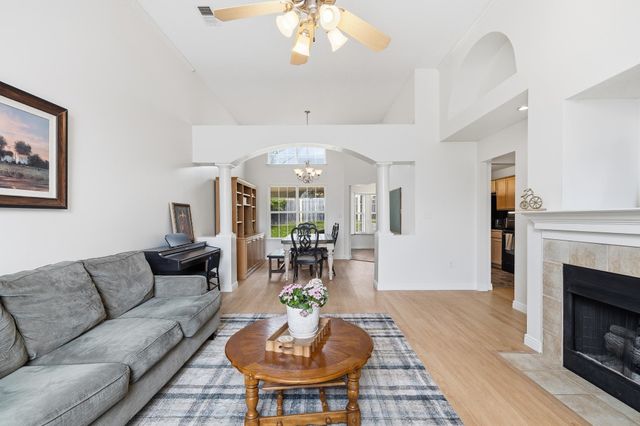 9058 GRACIE LN, Memphis, TN 38016