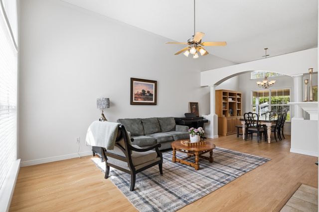 9058 GRACIE LN, Memphis, TN 38016