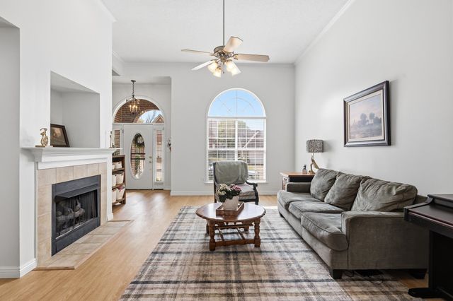 9058 GRACIE LN, Memphis, TN 38016