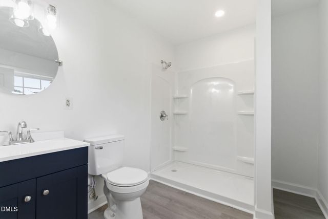 945 Old School Road, Four Oaks, NC 27524