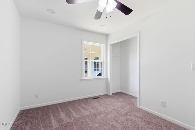 945 Old School Road, Four Oaks, NC 27524