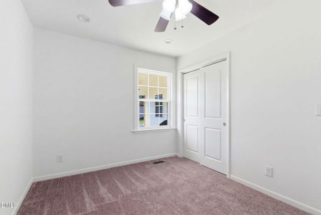 945 Old School Road, Four Oaks, NC 27524