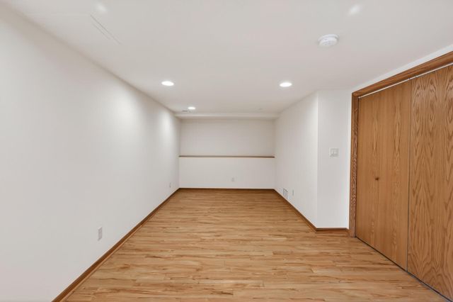 6 Pine Valley Drive, Dellwood, MN 55110