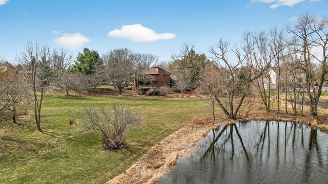 6 Pine Valley Drive, Dellwood, MN 55110