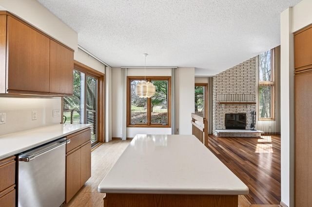 6 Pine Valley Drive, Dellwood, MN 55110