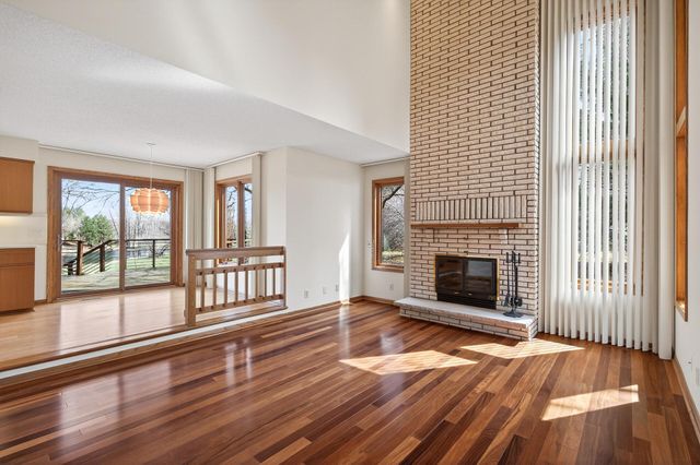 6 Pine Valley Drive, Dellwood, MN 55110