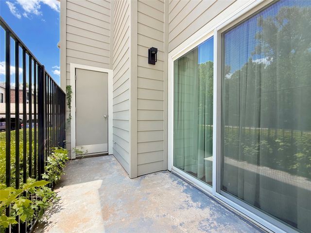 6900 Skillman Street 205, Dallas, TX 75231
