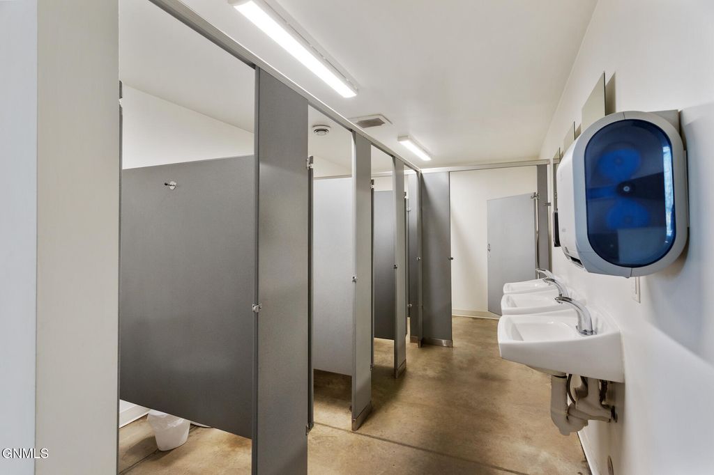 213 11th Street W, Williston, ND 58801 photo 16