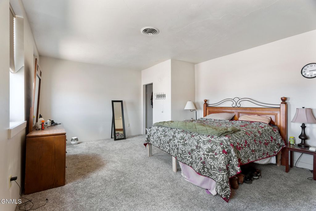 213 11th Street W, Williston, ND 58801 photo 24