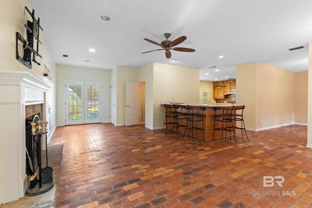 133 Rays Lane, Daphne, AL 36526