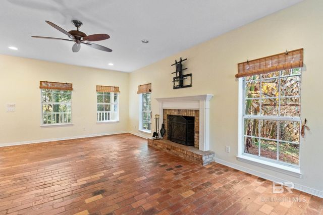 133 Rays Lane, Daphne, AL 36526