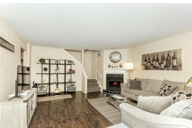24684 Cashmere Court 136, Southfield, MI 48033