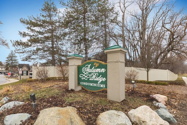 24684 Cashmere Court 136, Southfield, MI 48033
