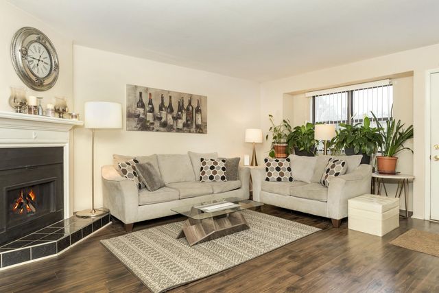 24684 Cashmere Court 136, Southfield, MI 48033