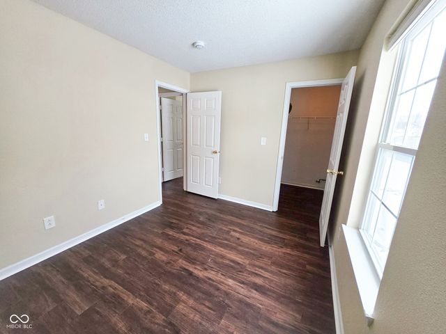 883 Hollowood Lane, Avon, IN 46123