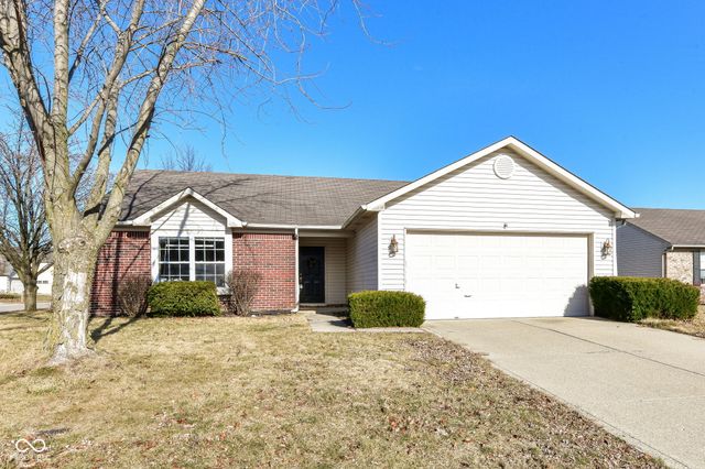 883 Hollowood Lane, Avon, IN 46123