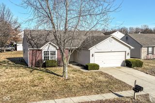 883 Hollowood Lane, Avon, IN 46123