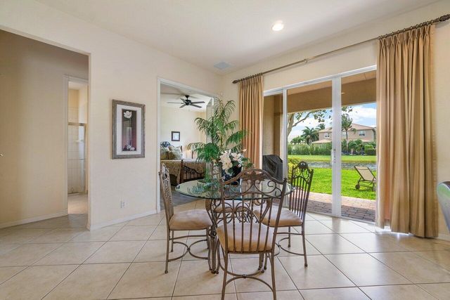 108 Via Condado Way, Palm Beach Gardens, FL 33418