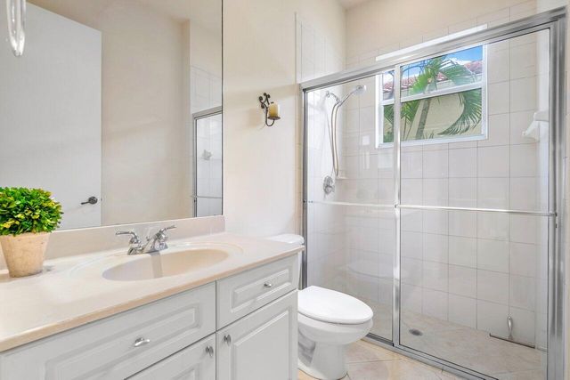 108 Via Condado Way, Palm Beach Gardens, FL 33418