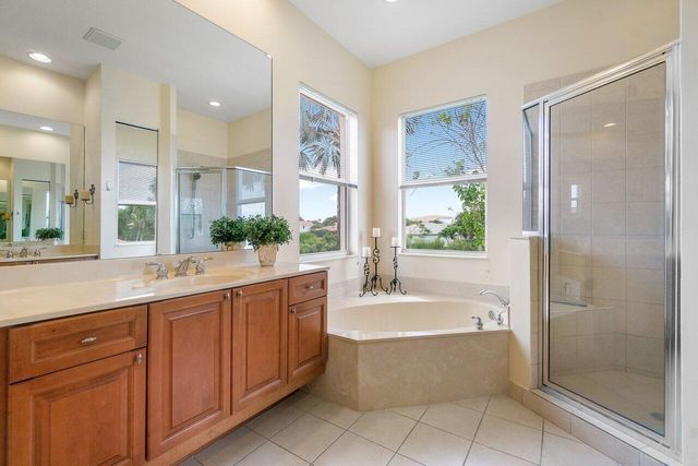 108 Via Condado Way, Palm Beach Gardens, FL 33418