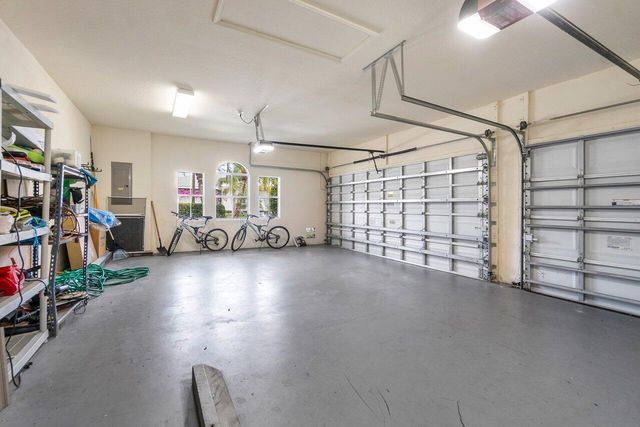 108 Via Condado Way, Palm Beach Gardens, FL 33418