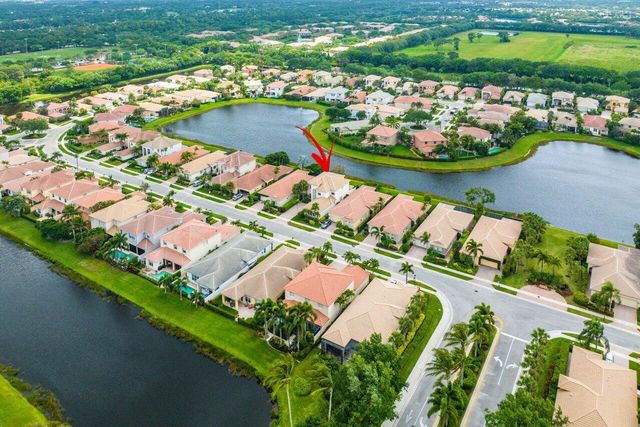 108 Via Condado Way, Palm Beach Gardens, FL 33418