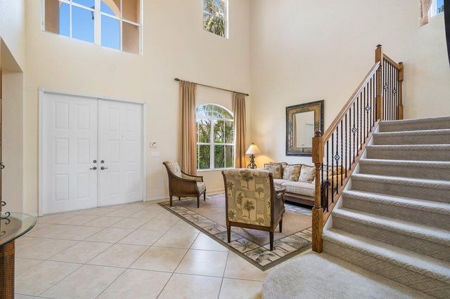 108 Via Condado Way, Palm Beach Gardens, FL 33418