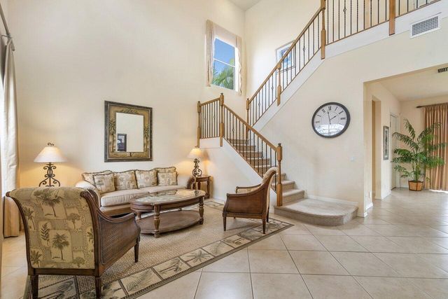 108 Via Condado Way, Palm Beach Gardens, FL 33418