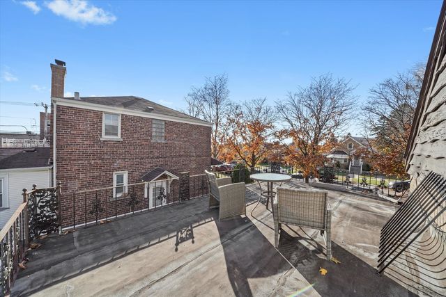 3427 S 58th Avenue, Cicero, IL 60804