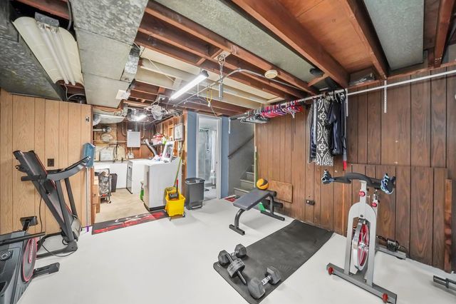 3427 S 58th Avenue, Cicero, IL 60804