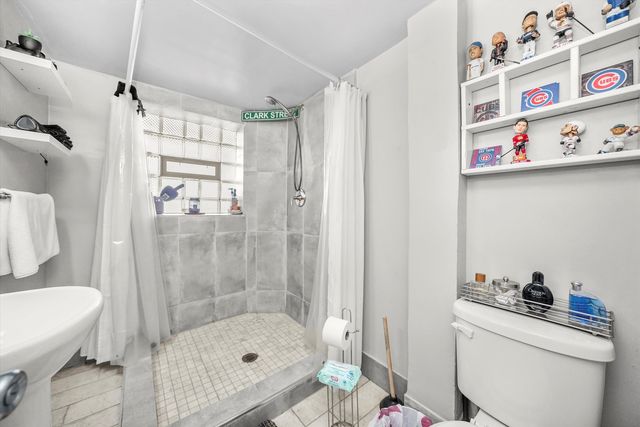 3427 S 58th Avenue, Cicero, IL 60804