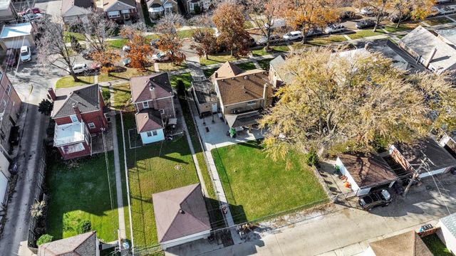 3427 S 58th Avenue, Cicero, IL 60804