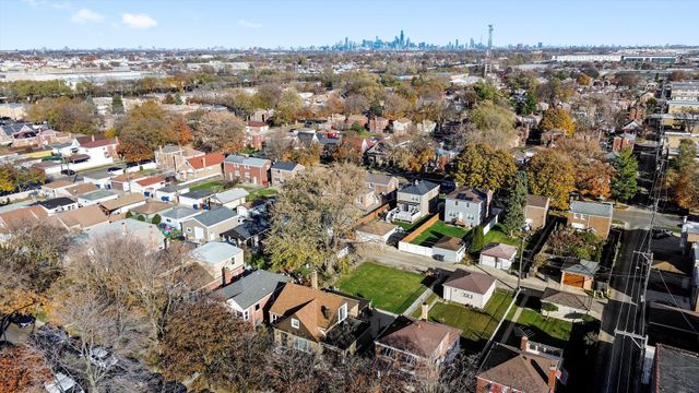 3427 S 58th Avenue, Cicero, IL 60804