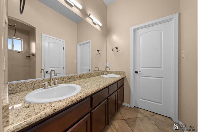 471 N Ismael Solorio Ct, San Luis, AZ 85349