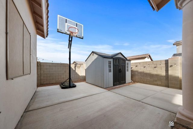 471 N Ismael Solorio Ct, San Luis, AZ 85349