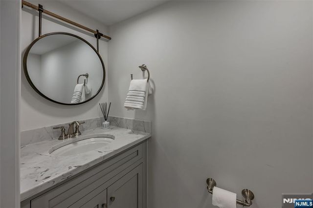 131 Highwood Avenue, Glen Rock, NJ 07452