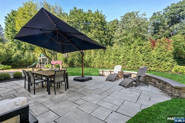131 Highwood Avenue, Glen Rock, NJ 07452