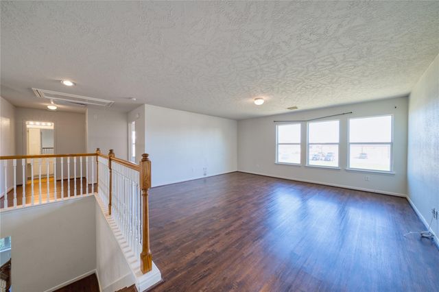 6610 Autumn Sunset Lane, Spring, TX 77379